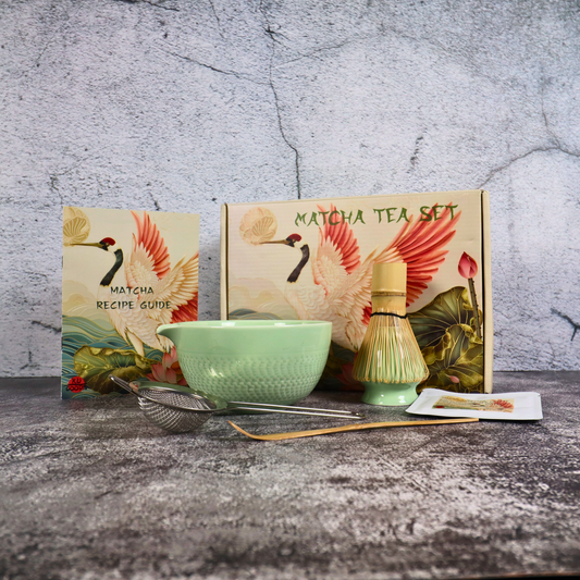 Gift Matcha Set – Matcha Bowl with Spout, Bamboo Whisk, Sifter, Holder, Matcha Powder and Recipe Guide (Green)