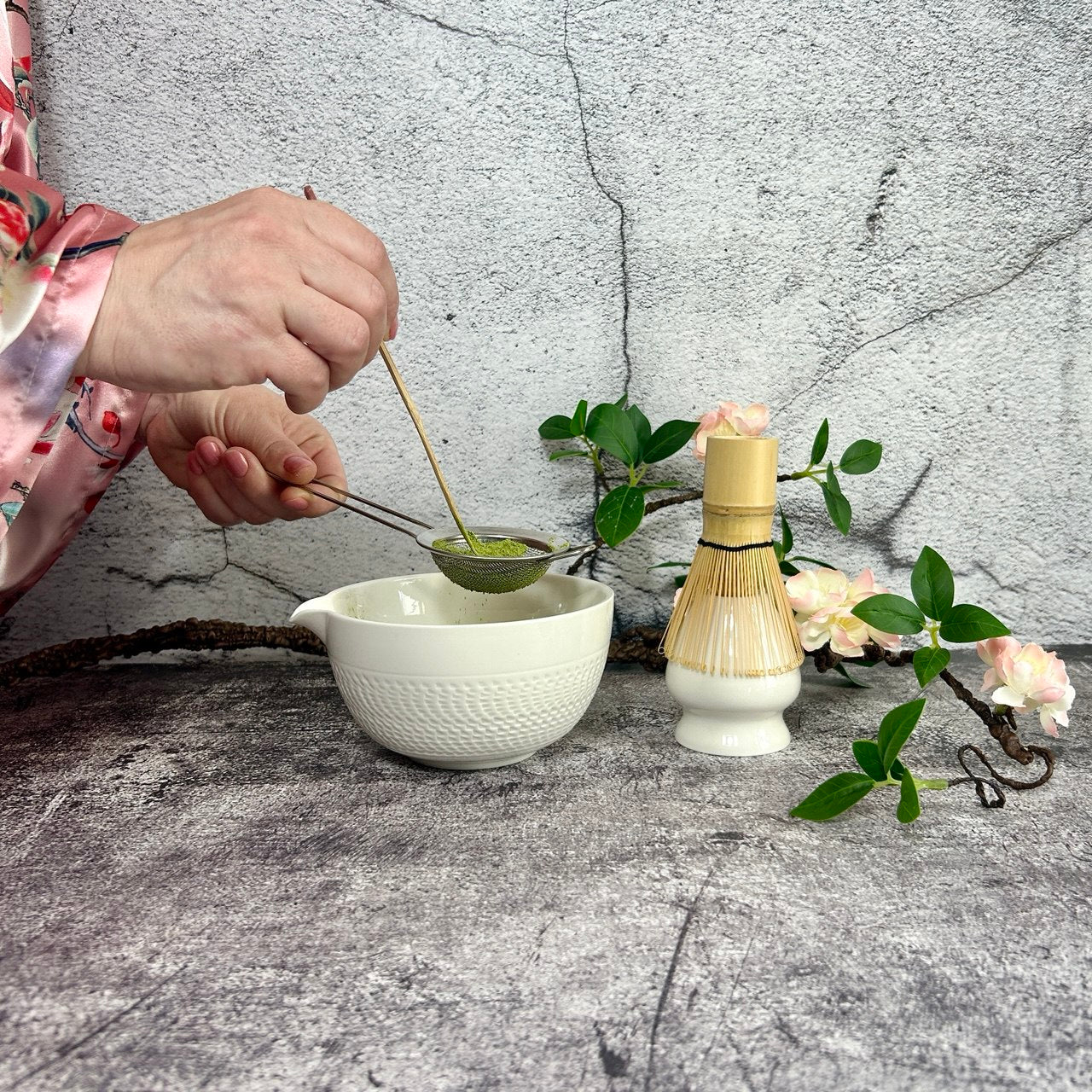 Matcha Set – Matcha Bowl with Spout, Bamboo Whisk, Sifter, Holder, Matcha Powder and Recipe Guide (White)