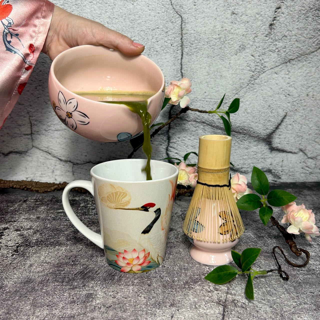 Matcha Set – Floral Matcha Bowl, Bamboo Whisk, Sifter, Holder, Matcha Powder and Recipe Guide (Sakura Pink)