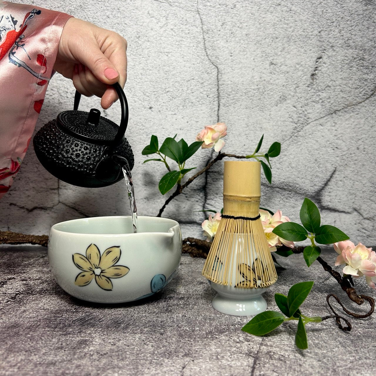 Matcha Set – Floral Matcha Bowl, Bamboo Whisk, Sifter, Holder, Matcha Powder and Recipe Guide (Blue-Grey)